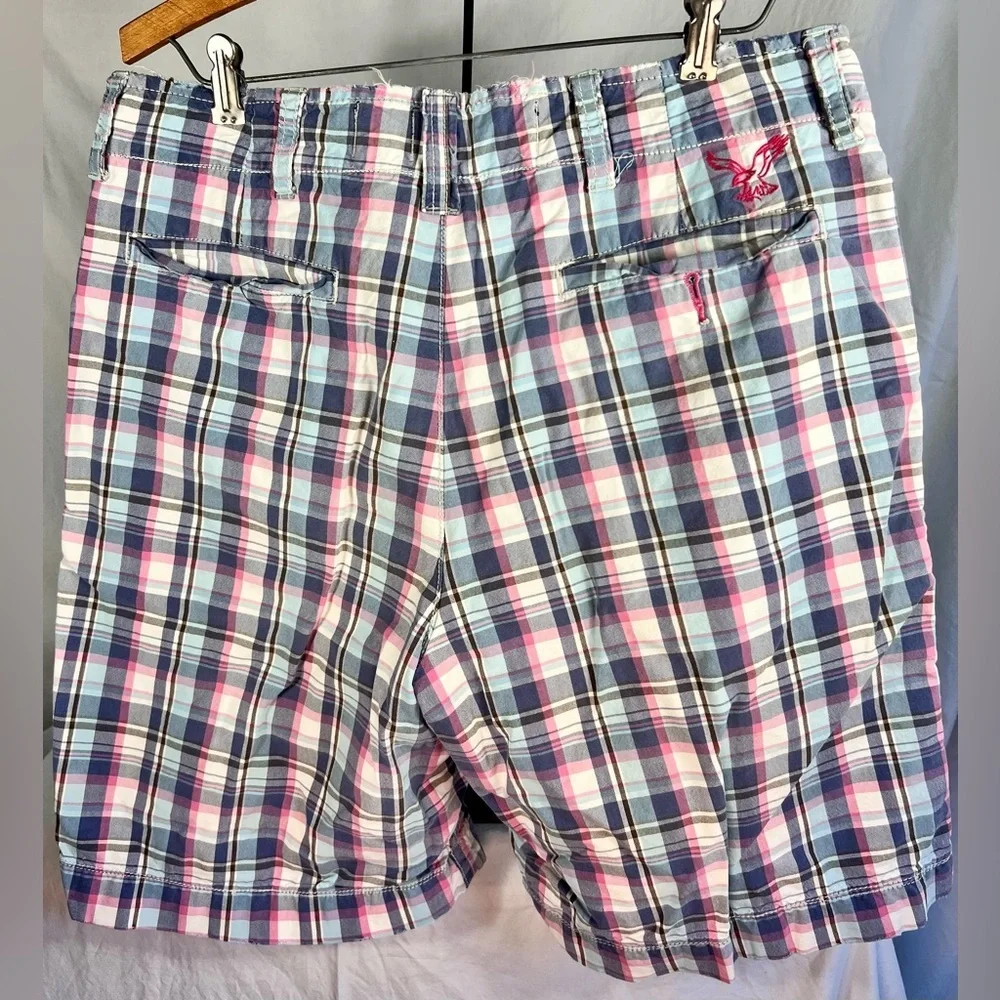 AMERICAN EAGLE OUTFITTERS Shorts